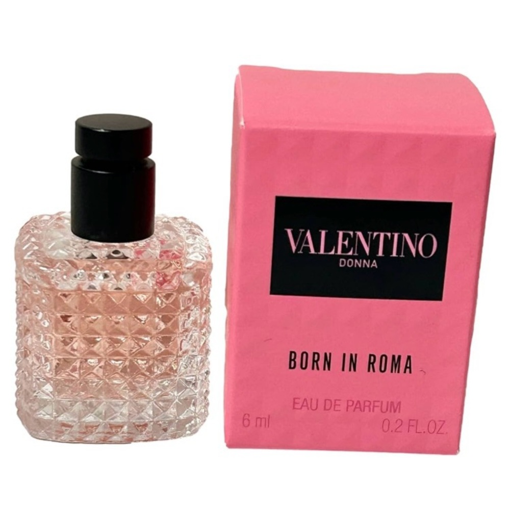 NIB Valentino Born in Roma .2 oz Travel Size